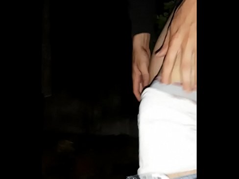 ❤️ Cîranê min xwe avêt ser dîwarê min ê karantînayê ❌ Vîdyoyê qijk  li porno ku.porno24-7.ru